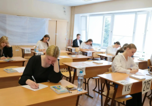 Эксперт оценил итоги ЕГЭ и рекорд по стобалльникам в Омской области