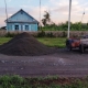 В Омской области мотоциклист погиб при встрече с кучей щебня