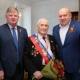 Мэр вручил первый нагрудный знак «Почетный гражданин города Омска» участнику Великой Отечественной войны