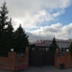 В Омске выставили на продажу крупный банкетный зал