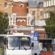 В Омске за час на ул. Кирова задержали два автобуса, нелегально перевозящих пассажиров