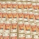 Жители Омской области не спешат снимать наличные