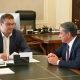 Омский губернатор подписал соглашение с главой федерации велосипедного спорта