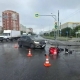 На Левом берегу французский автомобиль налетел на электровелосипедиста