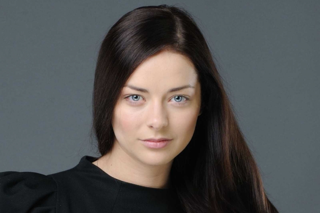 Актриса александрова сколько лет